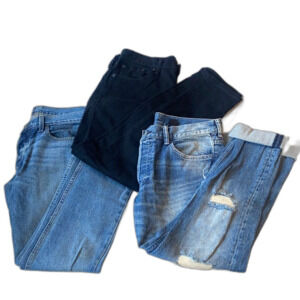 Lot of 3 Men’s Slim Fit Jeans- Hollister, Levi’s 511, and H&M Distressed